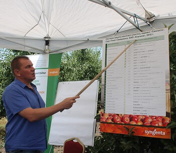 О системе защиты опытного участка от компании «Сингента» рассказывает Р.Г.Иванов, ведущий агроном по защите растений ОАО «Агроном»